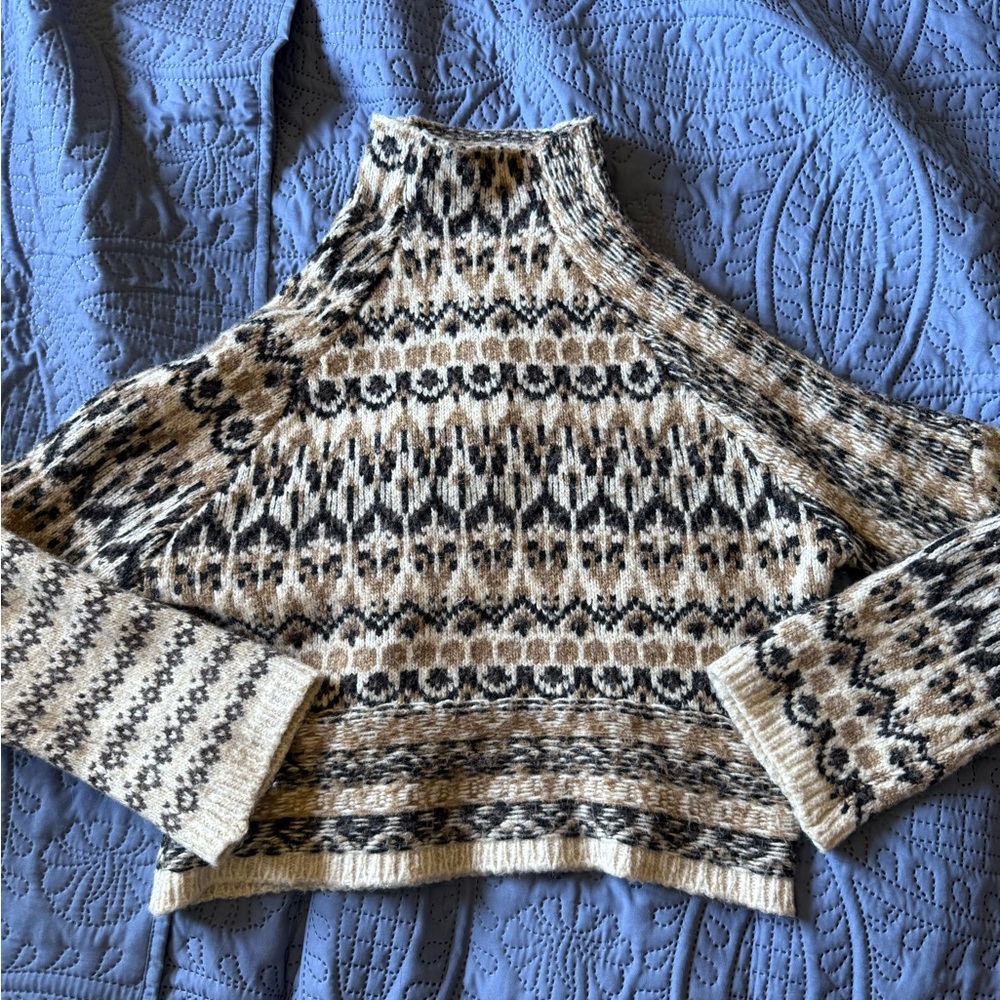 Steve Madden Cream and Black Cowl Neck Sweater - Picture 2 of 3